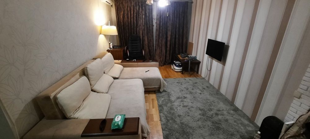 Сдам 3 кв м  Студенческая  Валентиновская 10000 гр.