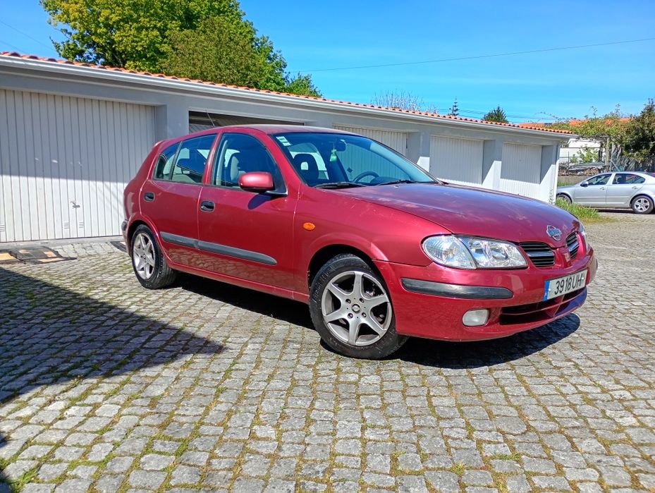 Nissan Almera 1.5 Gasolina