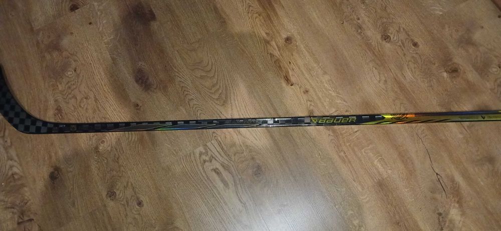 Хокейні ключки CCM BAUER Sherwood TRUE Warrior