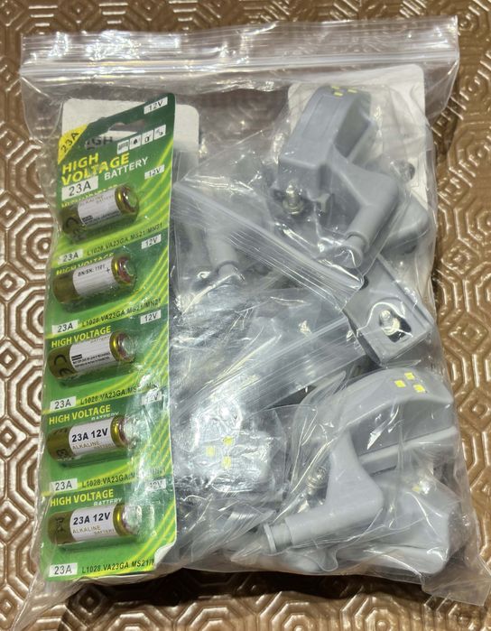 Luzes LED para Dobradiças de Armário
