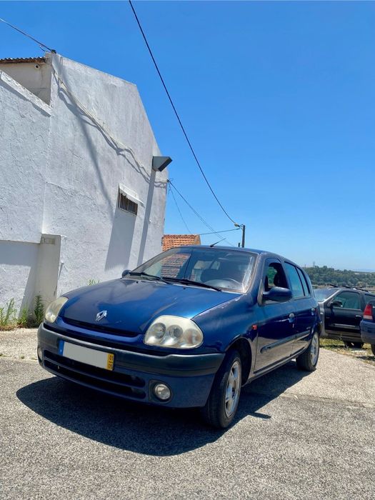Renault clio 1.2 16 v