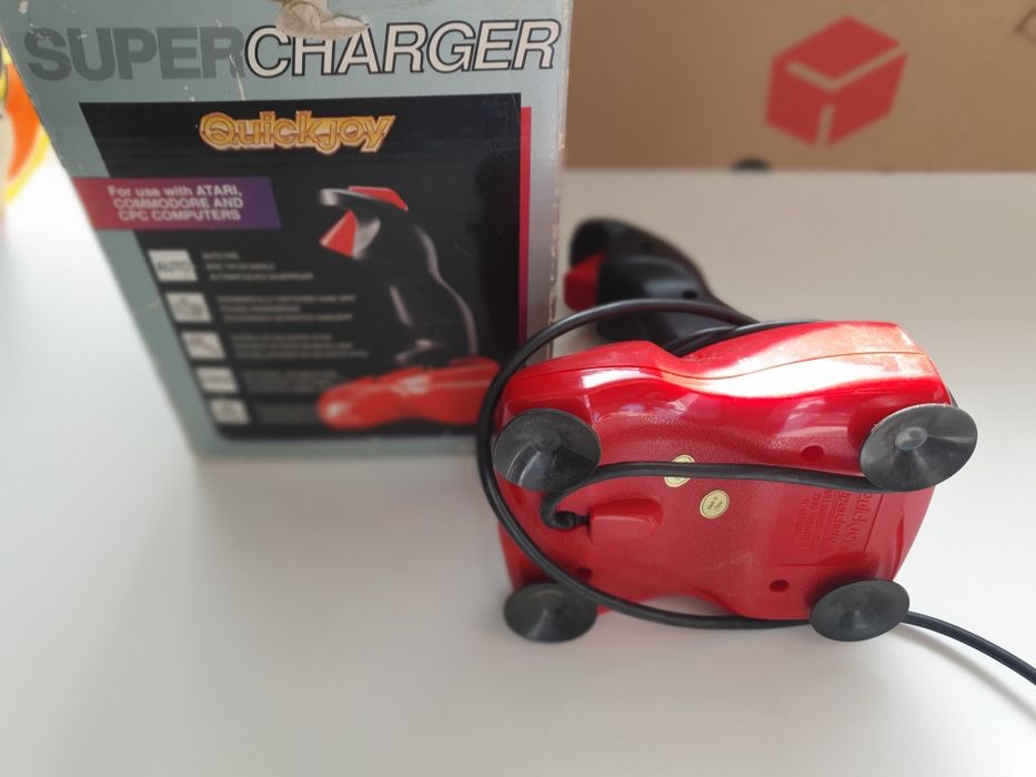 QuickJoy SuperCharger SV-123 BOX Amiga Atari Commodore C64