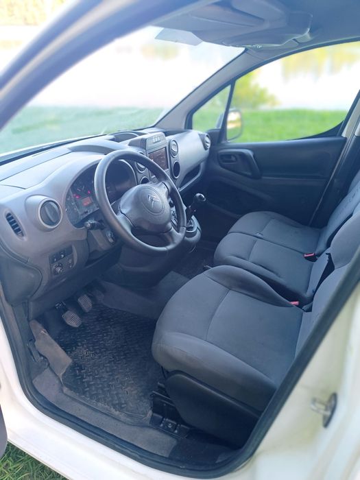 Citroen berlingo 1.6 HDI 3LUG +longa NACIONAL