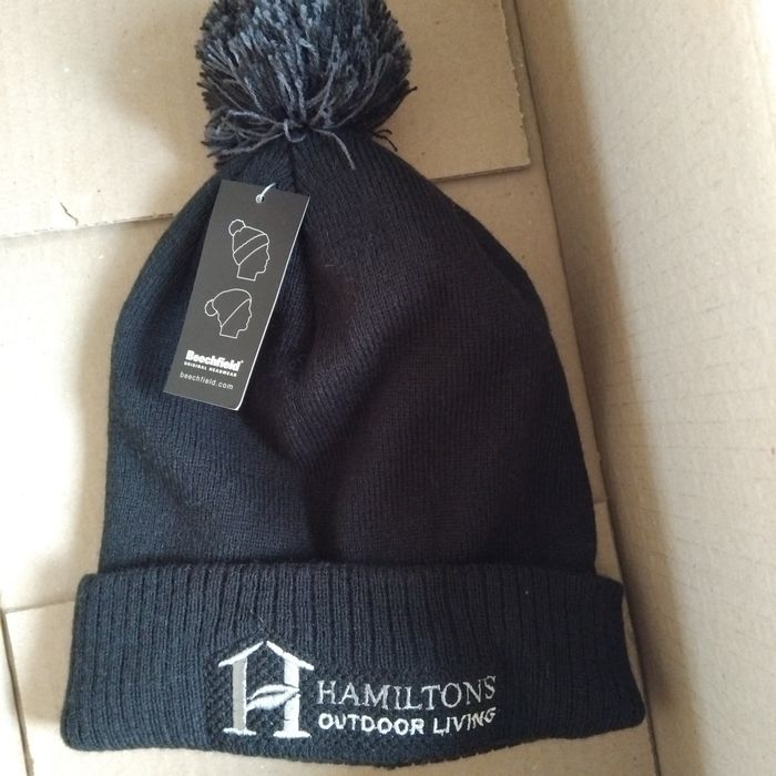 Продам нову шапку