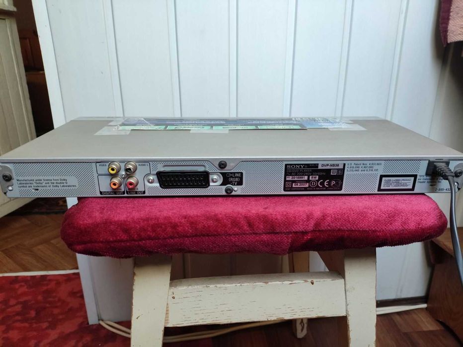 SONY DVP-NS38 cd/dvd player