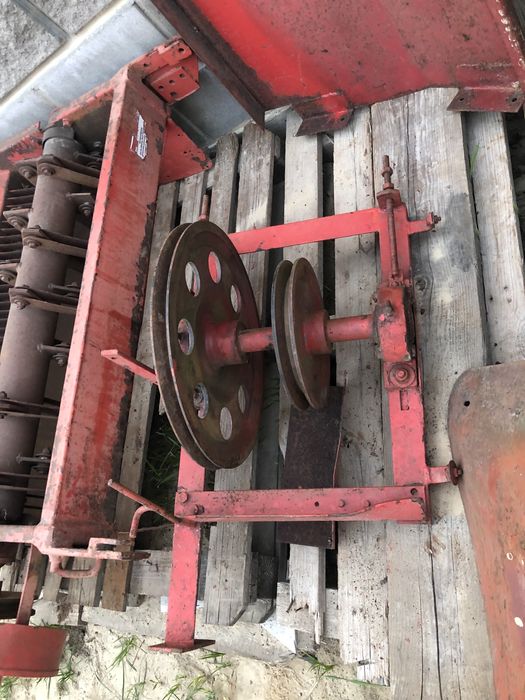 Січкарня подрібнювач измельчитель на комбайн Massey Ferguson