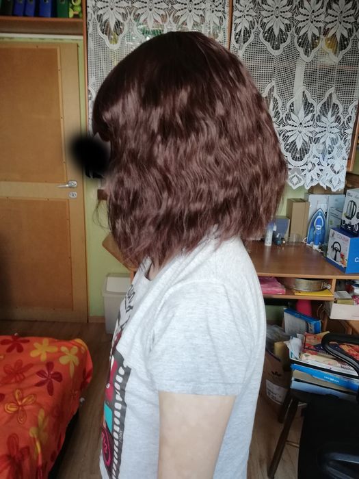 peruka brązowa falowana do ramion cosplay przebranie święta prezent