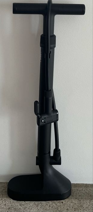 Bomba encher pneus bicicleta