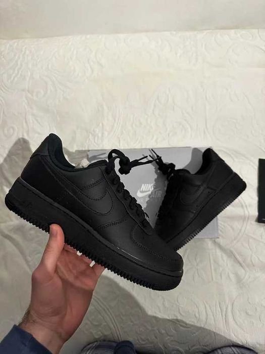 Air_ Force_ 1 Low_ '07 Black R.40,5
