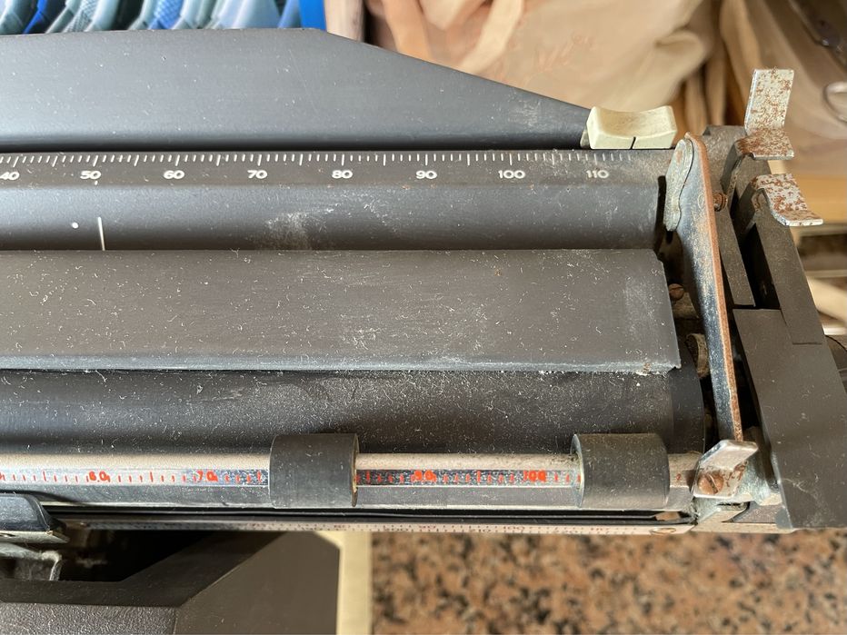 Maquina escrever antiga