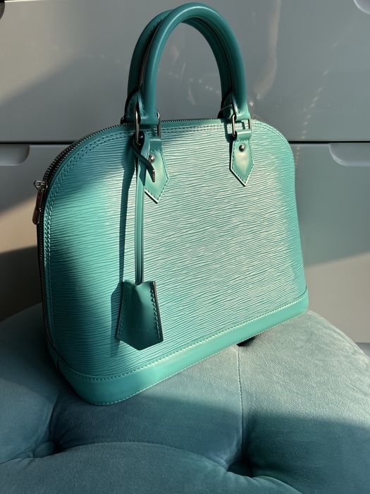 Сумка Louis Vuitton Alma. Оригінал