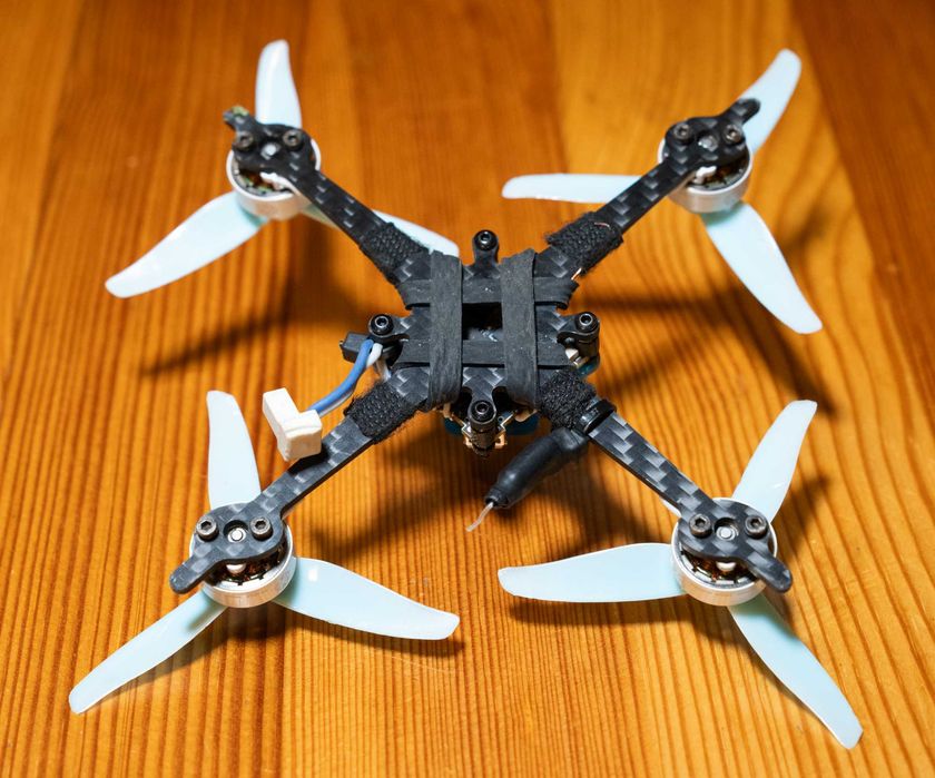 Dron Babytooth 1S HDZero AIO5 Lux FpvCycle - duży zestaw