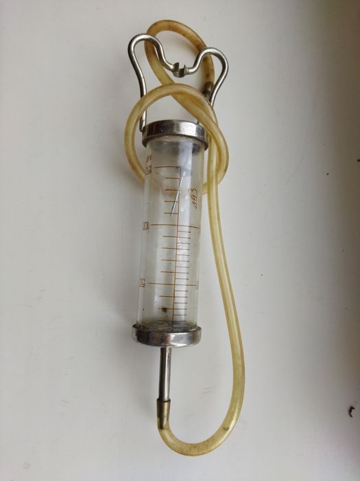 Продам: шприц Жане