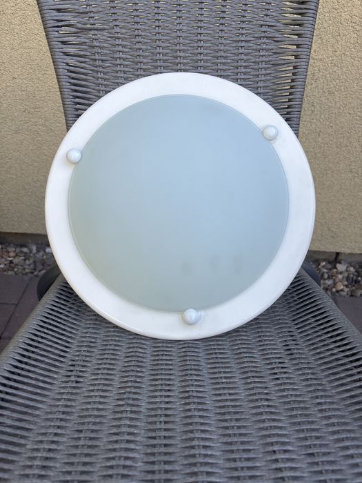 Sprzedam lampe sufitowa plafon