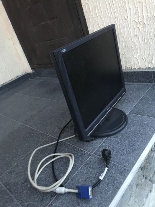 Продаю монитор Philips