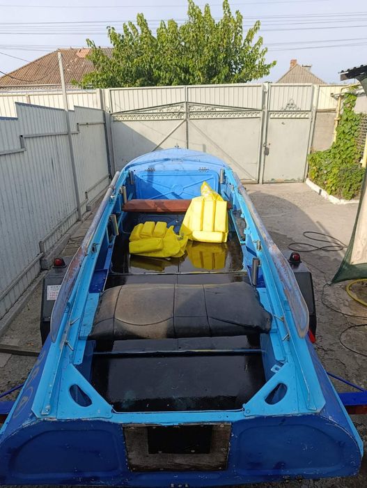 Продам лодку Казанка - реданка