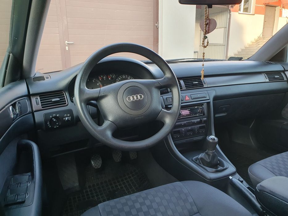Audi A6 C5 2.4 benz/LPG 165KM