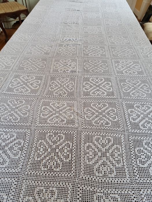 Toalha de mesa em croché