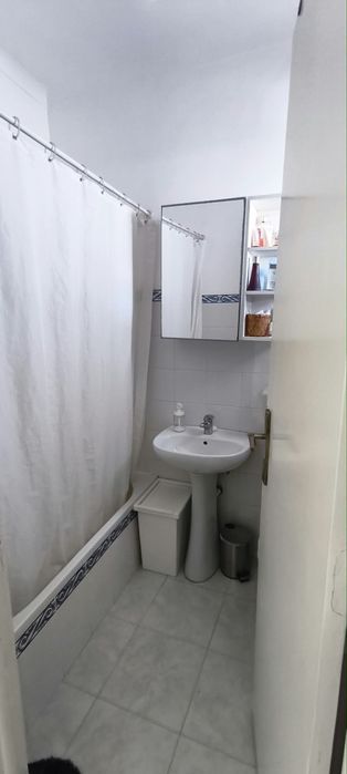 T1+1 com terraço e vista rio na Ajuda