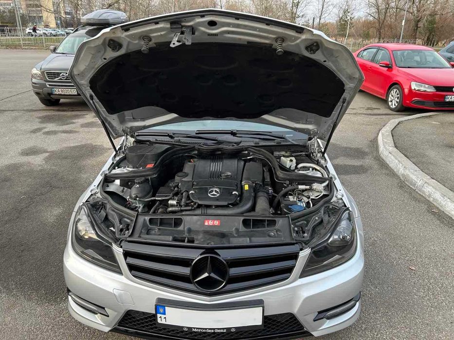 Mercedes-Benz C-Class 2012