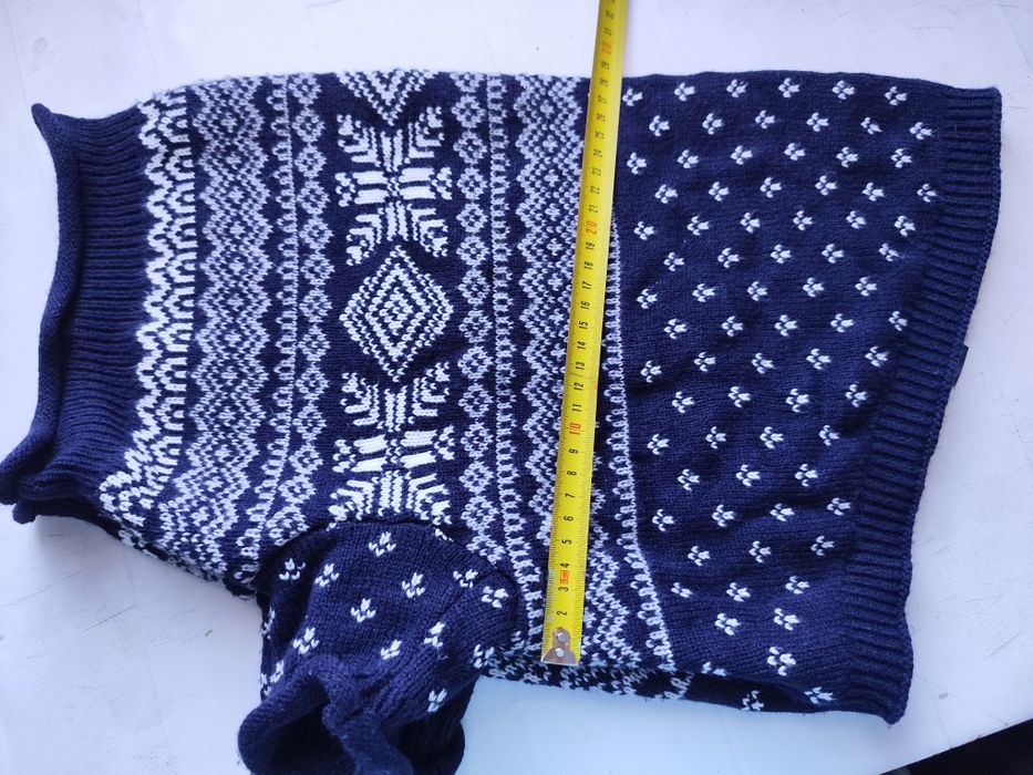 Продам светр для собаки