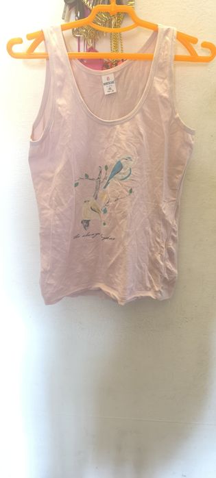 Отдам бесплатно детскую одежду