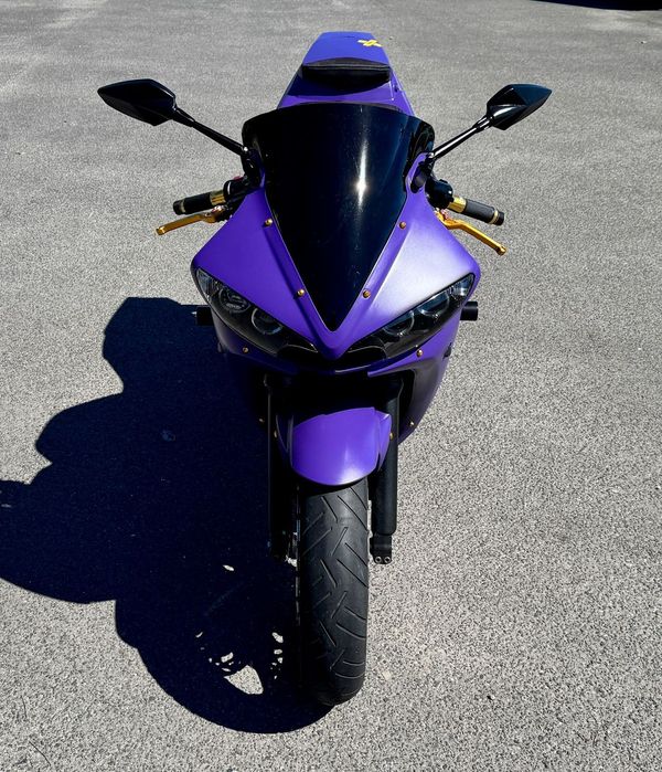 Yamaha R6