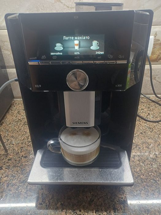 Кофемашина. Siemens EQ9 S300