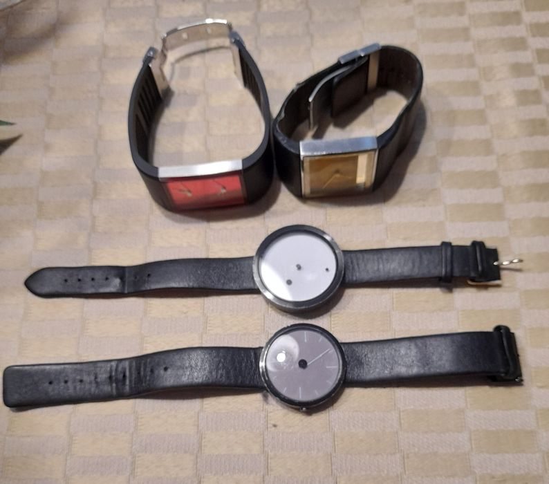 Conjunto de 4 relógios para colecionadores