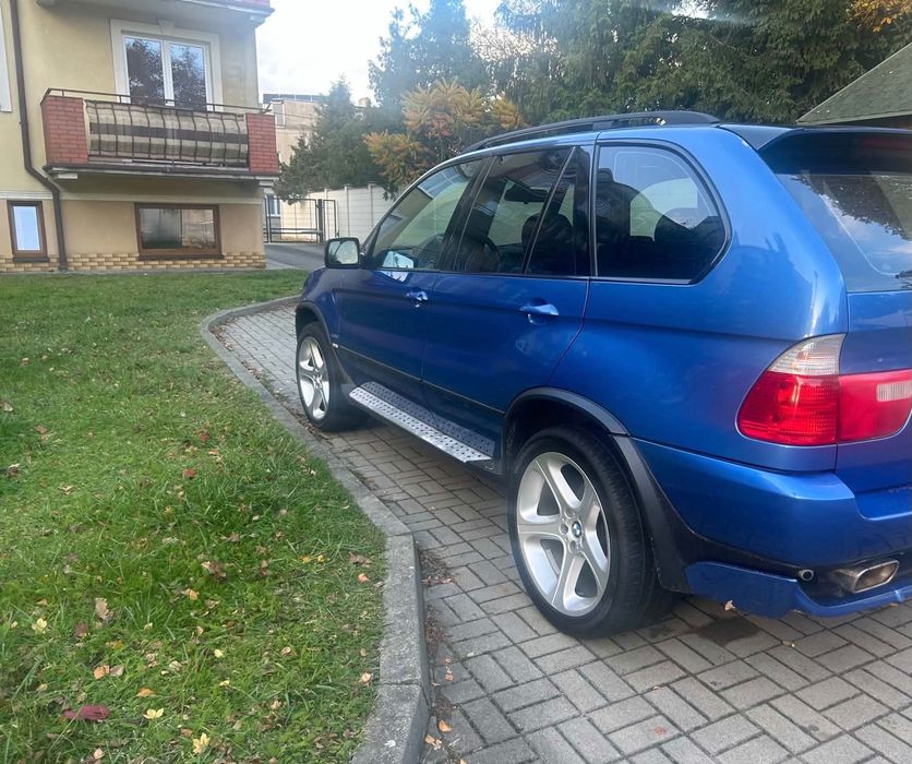 BMW X5 E53 4.6is V8