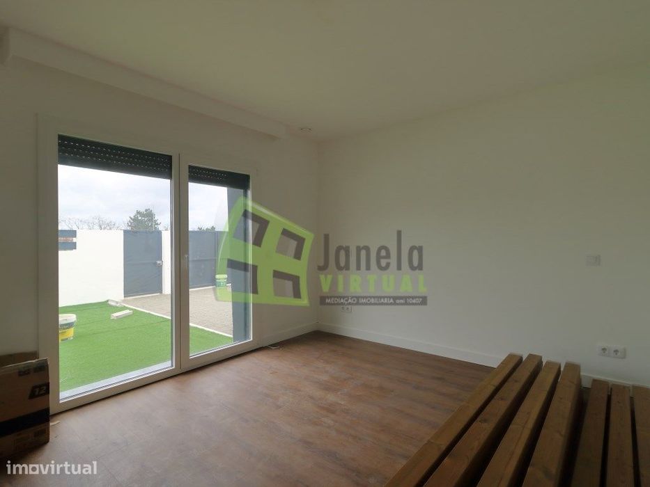 Moradia Isolada Térrea T3 com Piscina - Azeitão