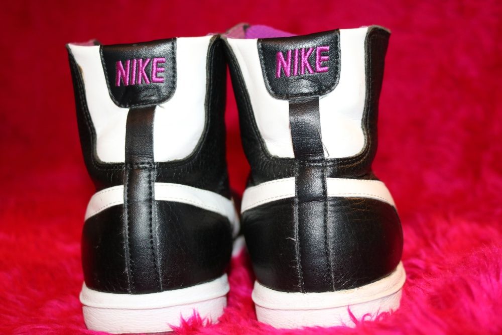Nike - wygodne buty za kostkę roz. 37.5, skóra.