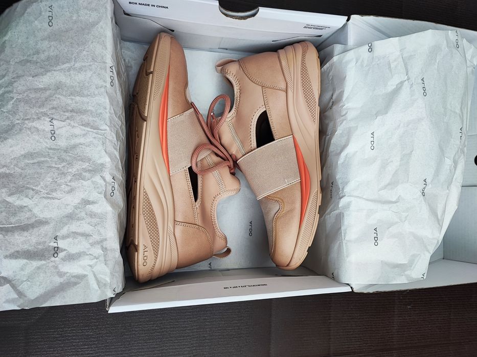 Sapato tipo sapatilha Aldo