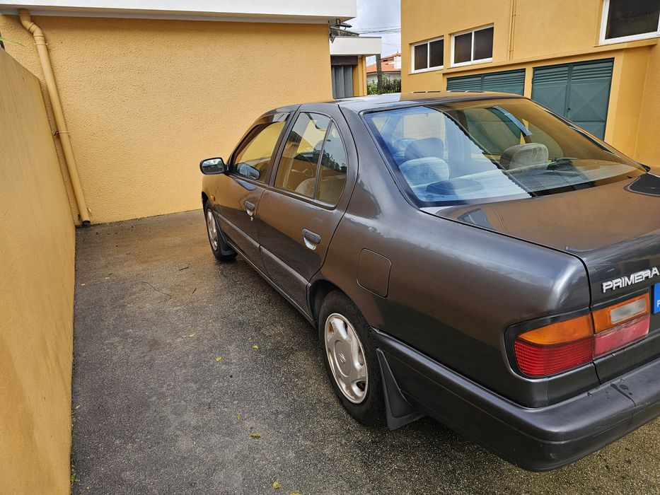 Nissan Primera P10 1.6 gasolina 1994
