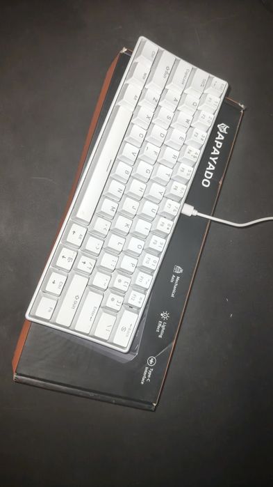 Teclado 60% Mecânico Red Switch