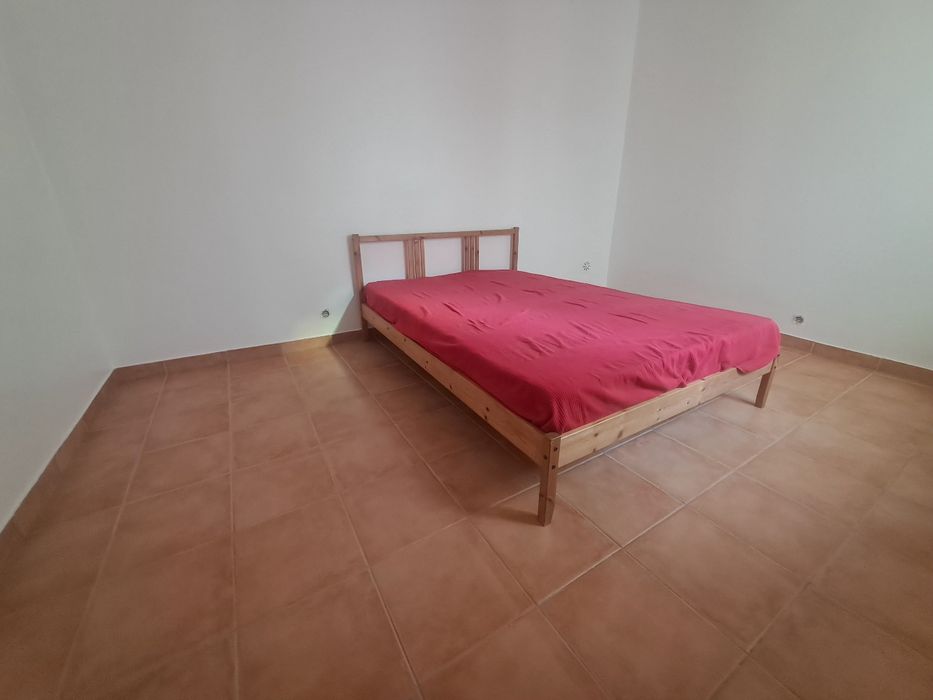 Moradia T3 com garagem e quintal
