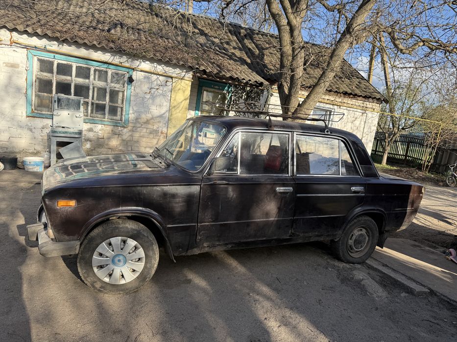 Продам машыну недорого