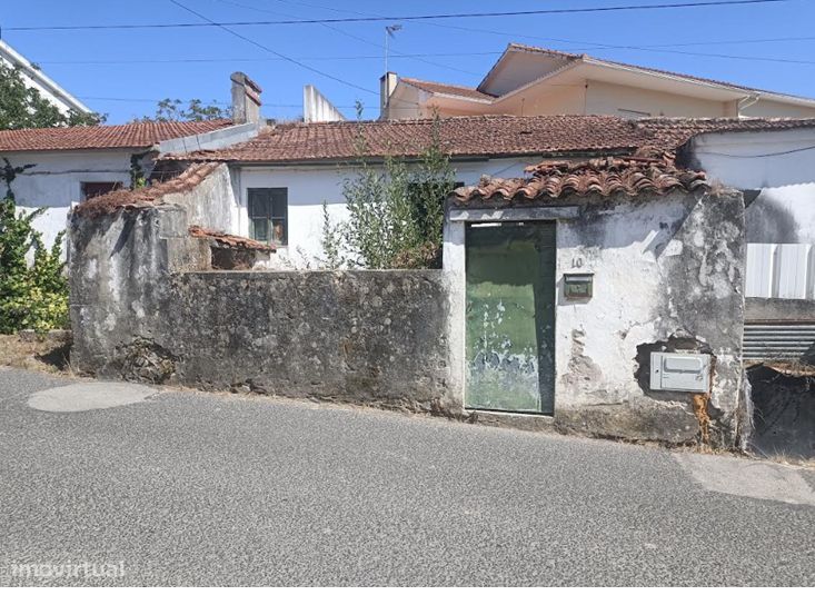 Moradia T3 em Aljubarrota com terreno 150 m²