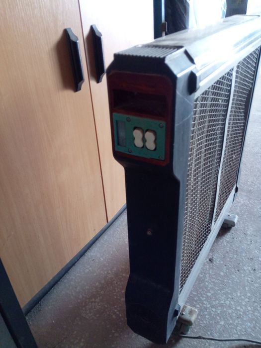 Калорифер Обогреватель Нагреватель Масляный радиатор електрорадиатор