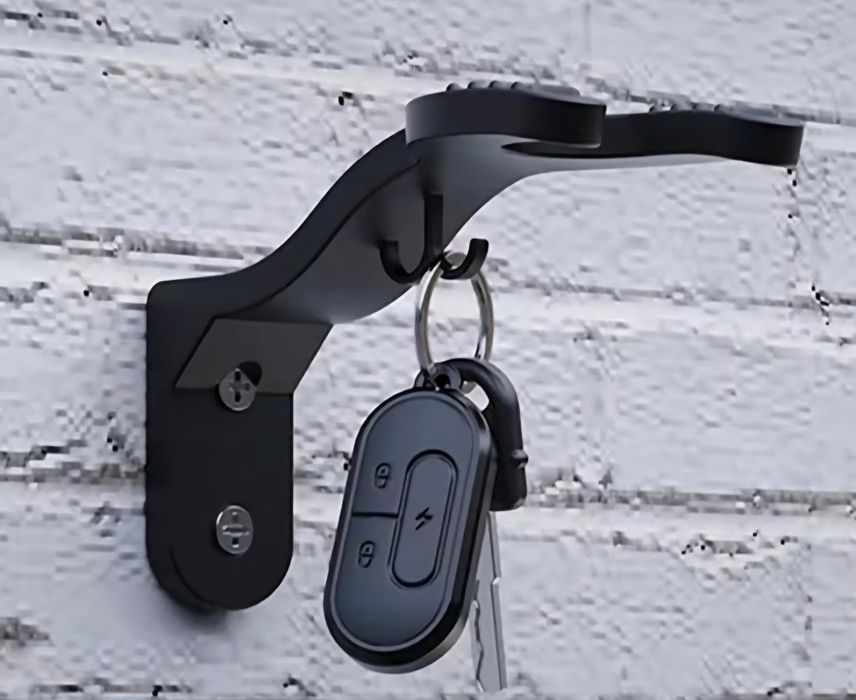 Uchwyt na kask ścienny