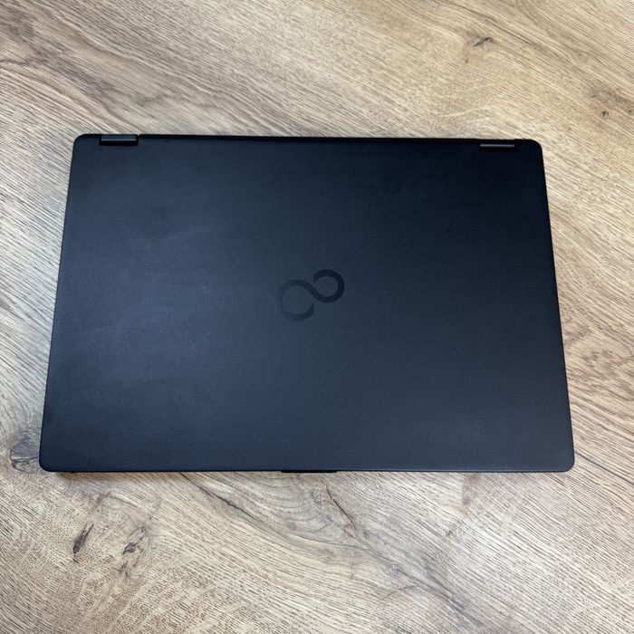 Ноутбук Fujitsu Lifebook U749  i5-8365u/16Gb/512SSD СЕНСОРНИЙ