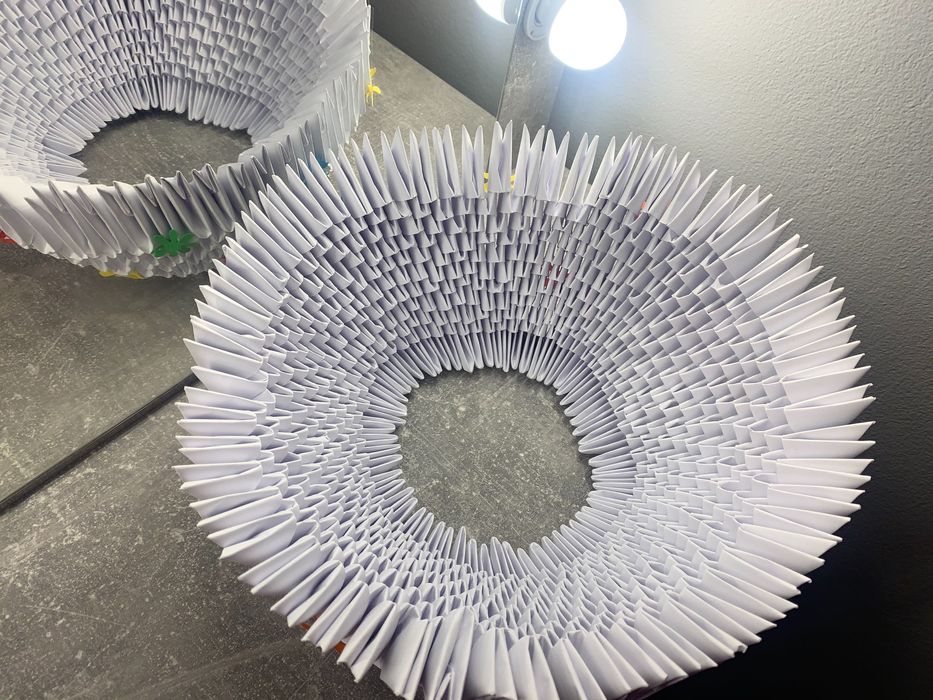 Bukiet kwiatów sztucznych z bibuły + wazon origami