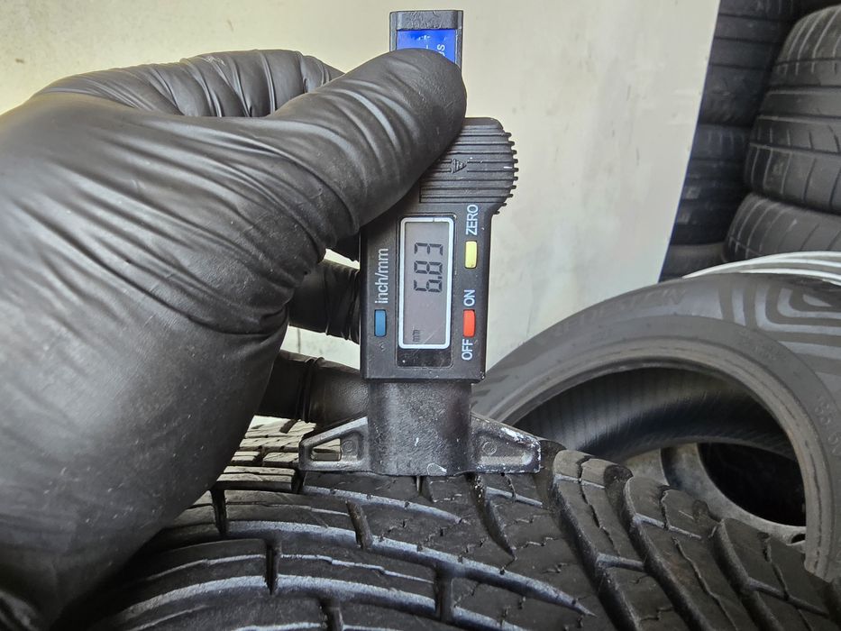 Sprzedam Jak Nowe 4 opony 185/60 15" Vredestein wielosezonowe 23/25r