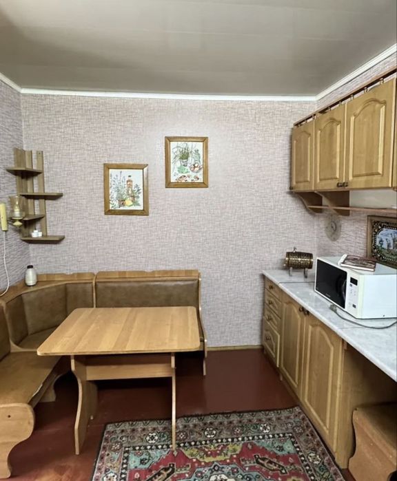 Здається чудовий 4 кімнатний Будинок на Слов'янці.