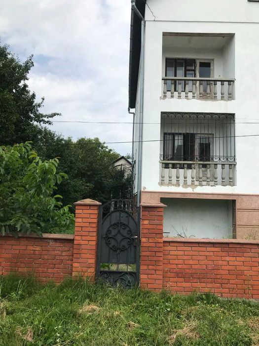 Продаж будинку в с. Микитинці