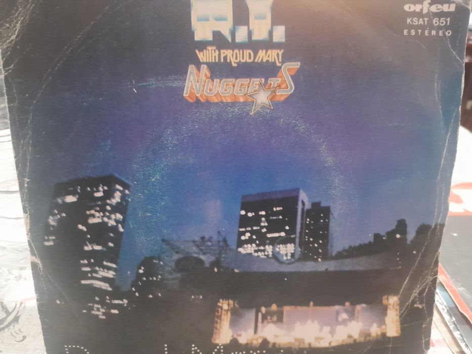 Discos vinil em estado novo 1€