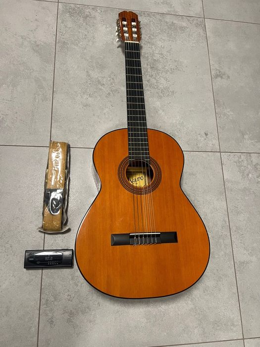 Gitara klasyczna marki Alvaro