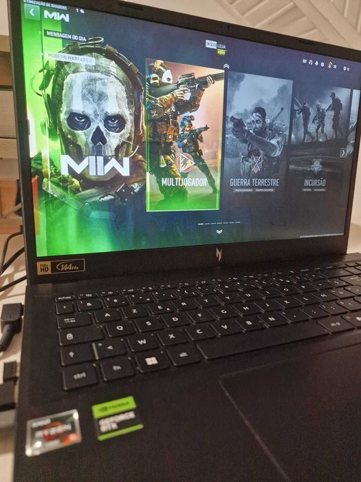 Acer V15 / Ryzen 5 7535HS / RTX 4050 / 16 GB RAM / 512 SSD