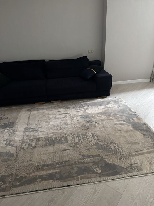 Килим розмір200на 300