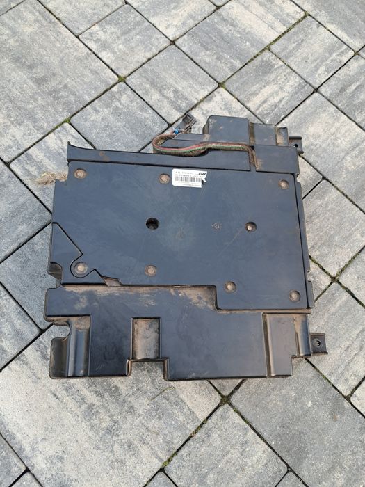 Subwoofer Bose z Mercedesa ML